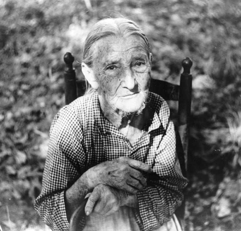 An elderly pellagra sufferer in Orange County, NC, ca. 1939. Photo by Marion Post Wolcott. Library of Congress.