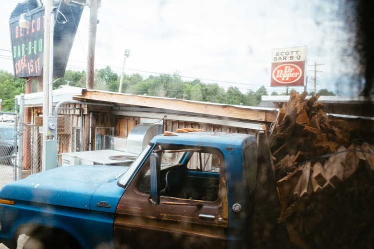 ScottsBBQ_TENNESSEE0002